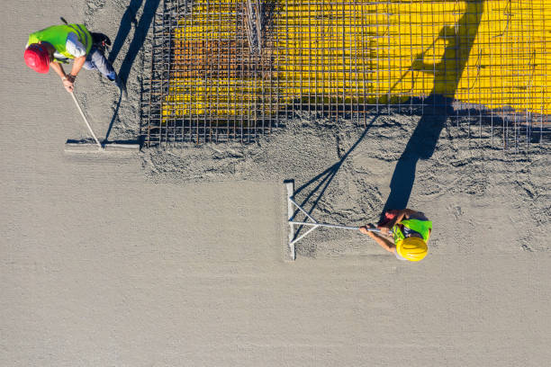 Best Local Concrete Companies  in Old Fig Garden, CA